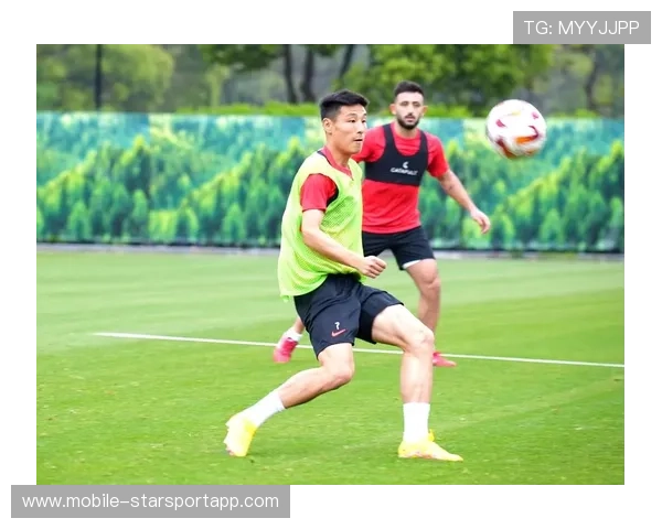 中超主帅强化全队逼抢体系，打造攻防一体的强势阵容